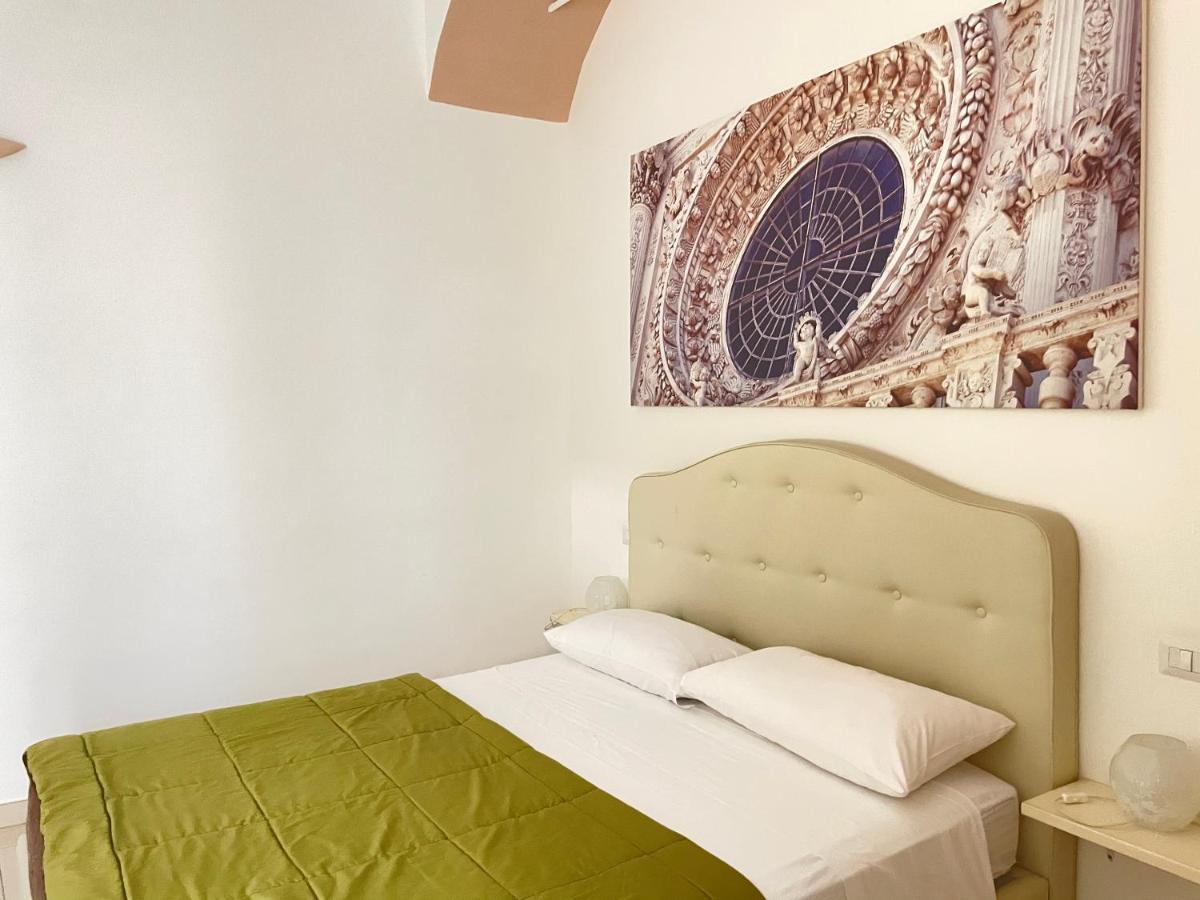 Bed and Breakfast Casa Mamma Elvira Lecce Exterior foto