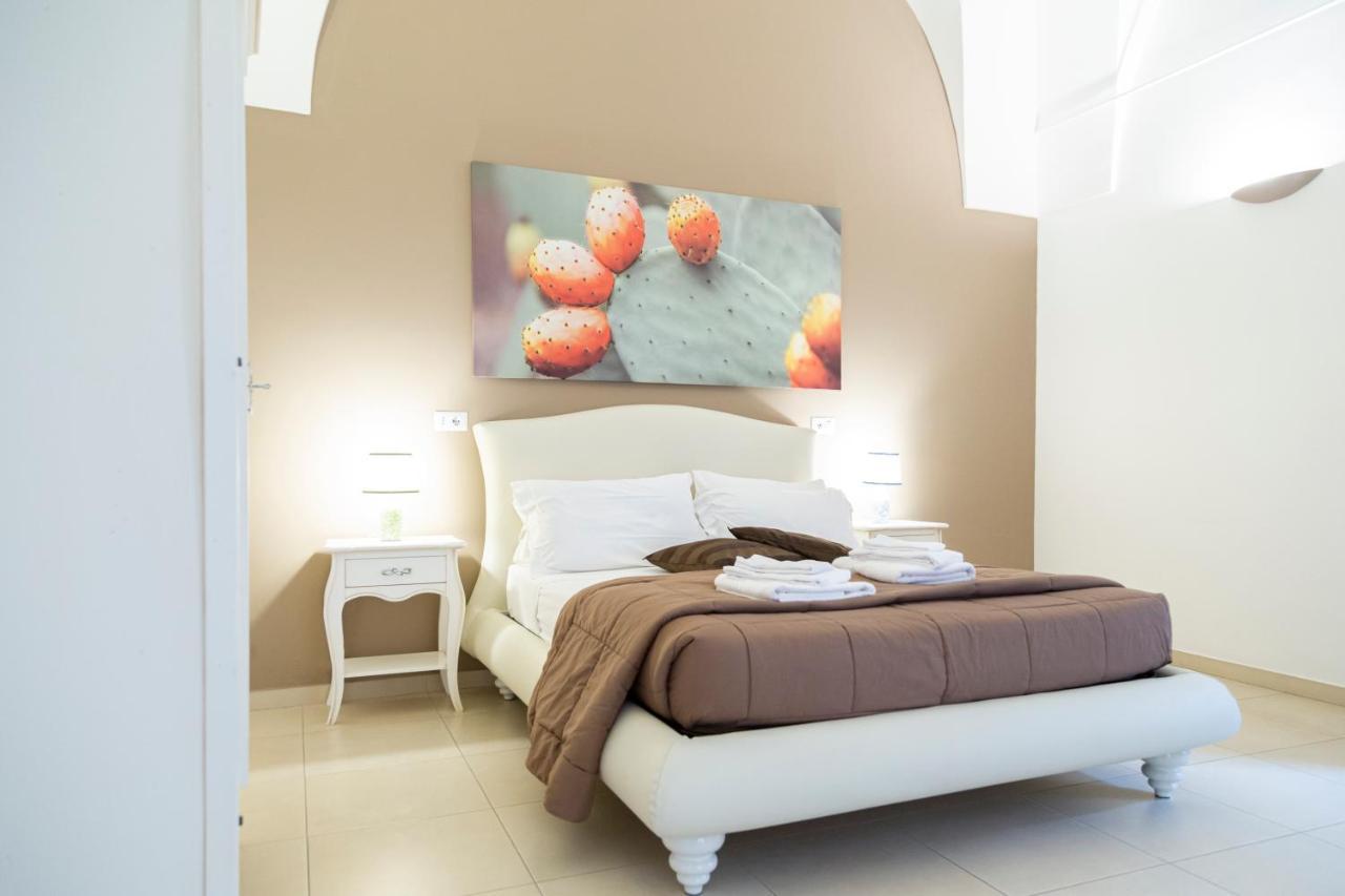 Bed and Breakfast Casa Mamma Elvira Lecce Exterior foto