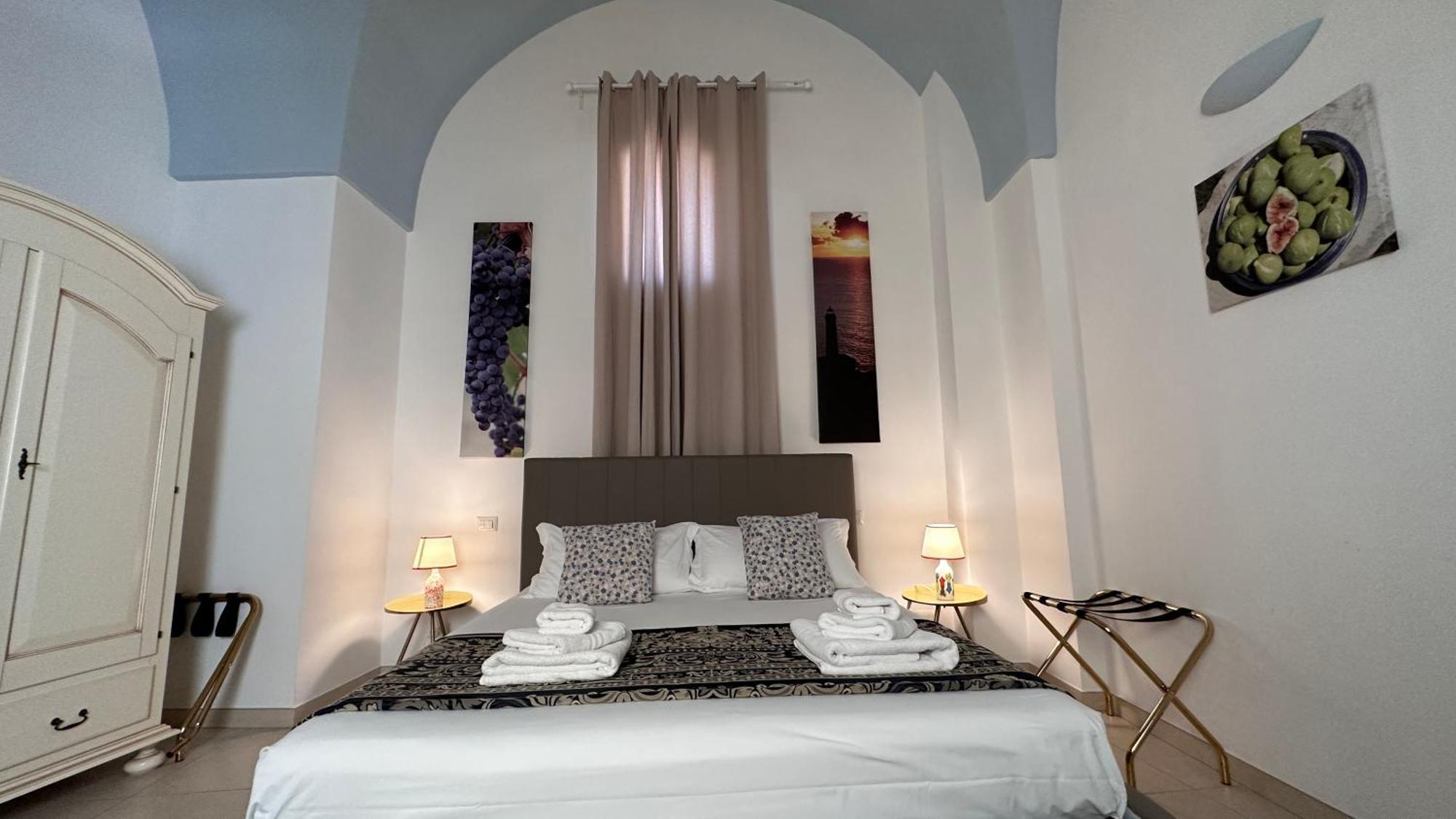 Bed and Breakfast Casa Mamma Elvira Lecce Exterior foto